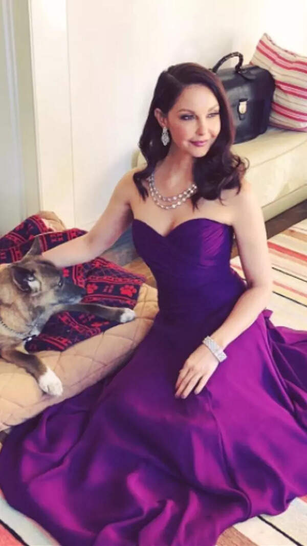 Ashley Judd Photos