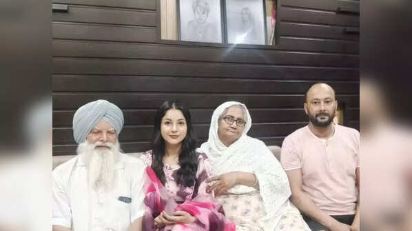 The one with Sidharth Shukla and her family