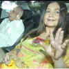 As the paparazzi were trying to get a glimpse of them, Pooja Bhatt was seen showing off her mehendi-clad hand. She opted to keep it minimal as she had a small flower design on her palm.