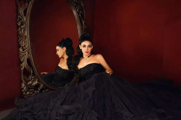 Sara Loren