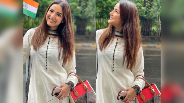 Jasmin Bhasin