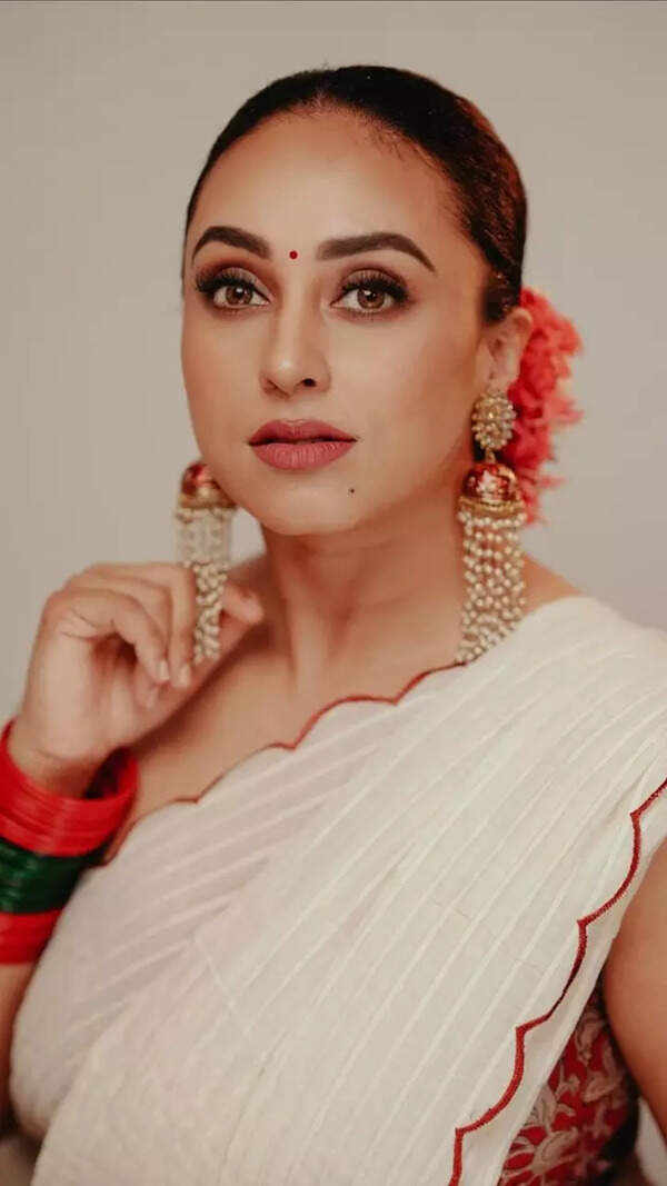Pearle Maaney