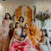 Alia Bhatt warmly hugs Ranbir Kapoor as they pose with the Kapoor ladies during their Mehendi ceremony