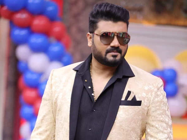 Srujan Lokesh Pictures