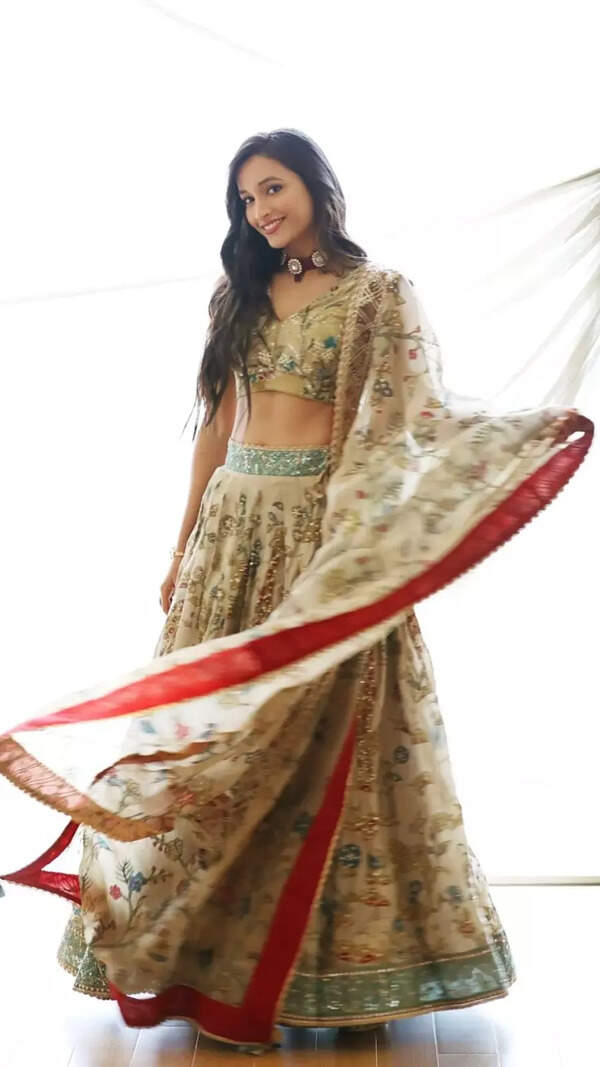 Srinidhi Shetty Wallpapers
