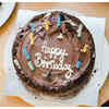 Article image for: Step-by-step <i class="tbold">birthday cake</i> with leftover biscuit