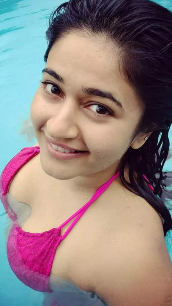 Poonam Bajwa Photos