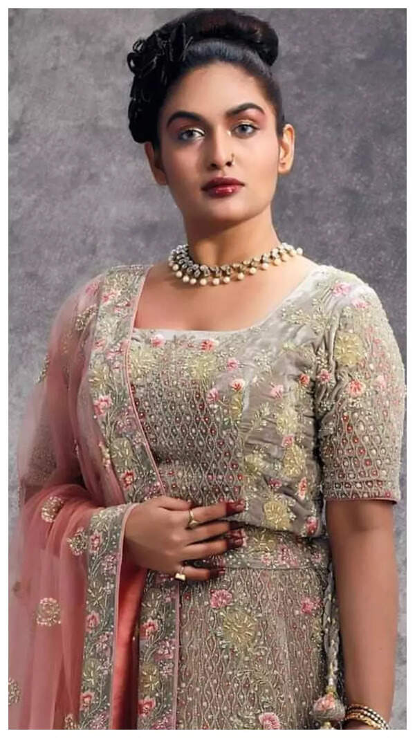 Prayaga Martin Photos
