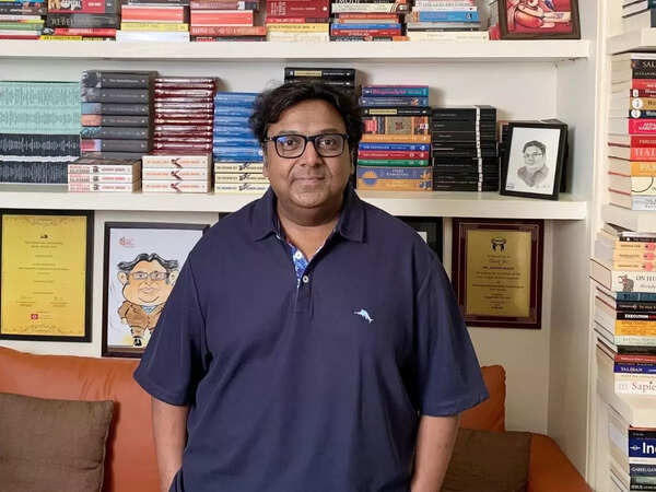 Ashwin Sanghi Photos