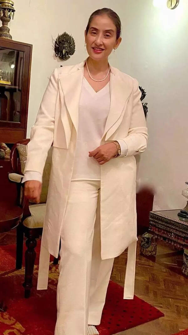Manisha Koirala Photos
