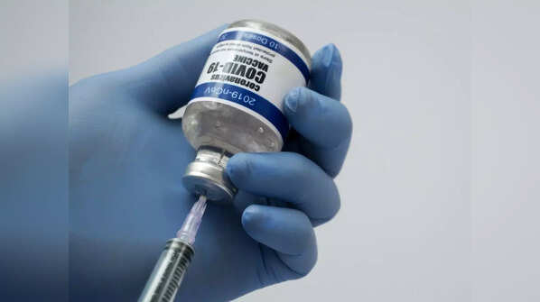 Does the AstraZeneca vaccine really cause adverse effects?