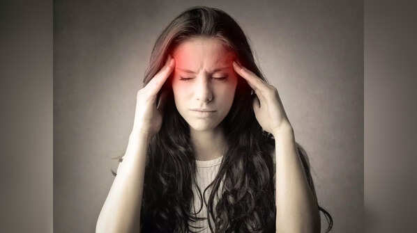 What a COVID headache feels like