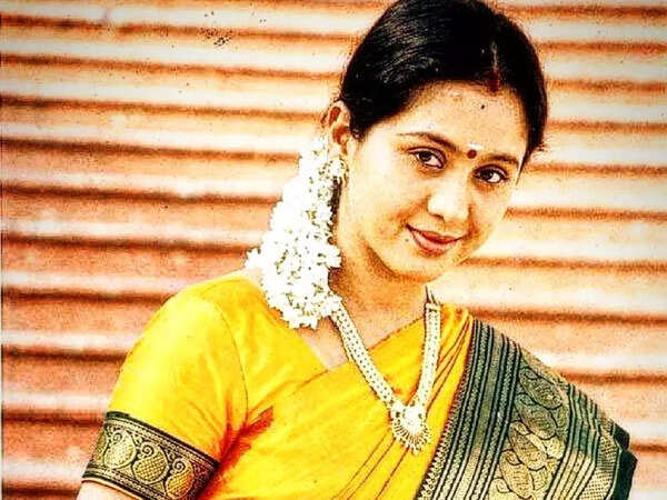 Devayani Photos
