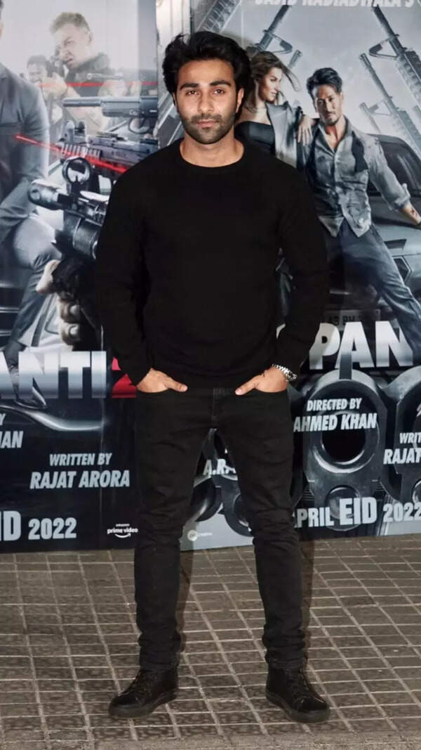 Aadar Jain Images