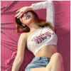 Article image for: <i class="tbold">photoshoot</i>