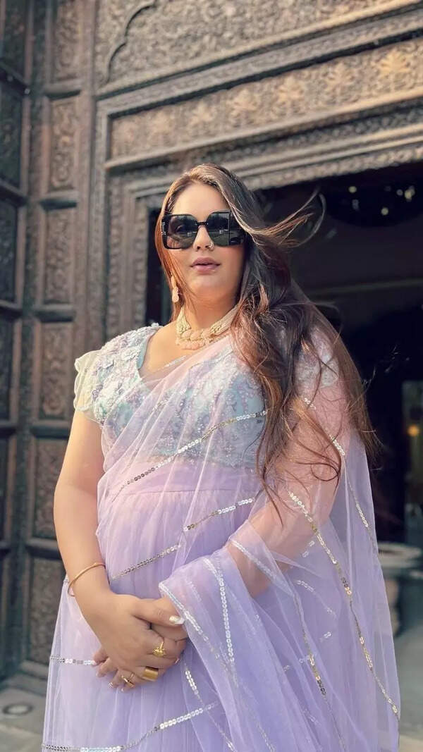 Anjali Anand Wallpapers