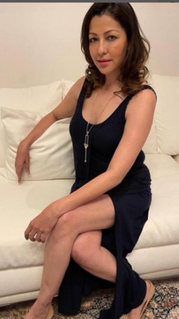 Aditi Govitrikar Photos