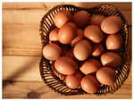 How much calories are there in brown eggs?