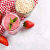Strawberry Oatmeal Breakfast Smoothie