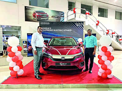 1st store hybrid car