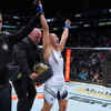 Article image for: <i class="tbold">ufc</i> 274: Carla Esparza wins strawweight title after defeating Rose Namajunas, see pictures