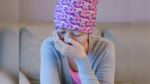 What causes cancer pain?
