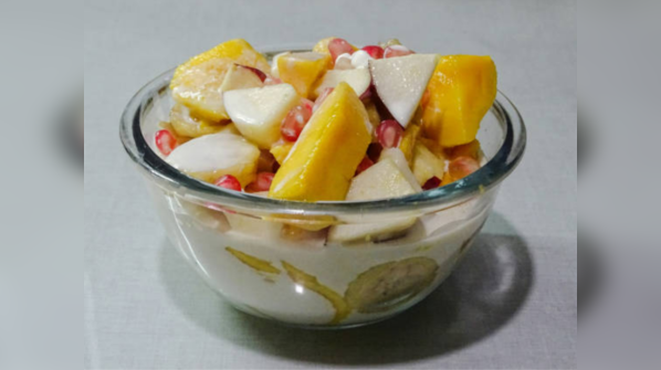 Fruit yogurt salad