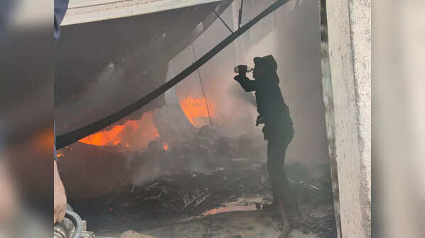 Fire at chemical godown in Bhiwandi