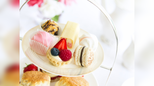 What constitutes an afternoon tea for the Royals