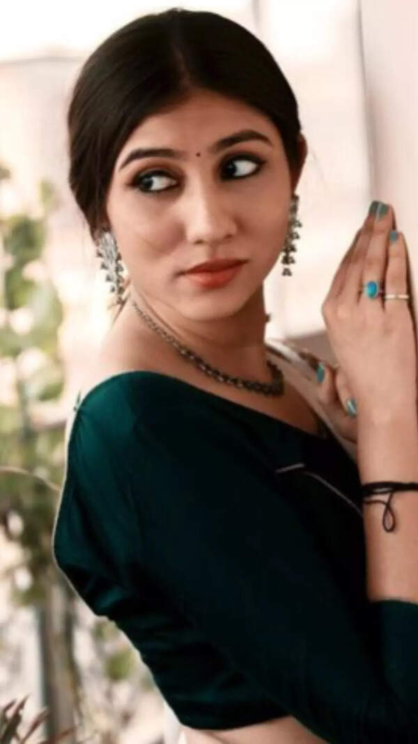Netri Trivedi Photos