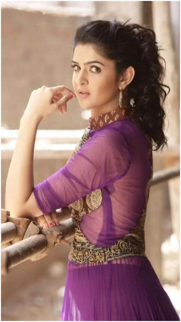 Deeksha Seth Images
