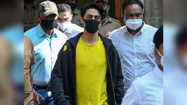 Aryan gets support from Bollywood