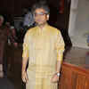 Article image for: <i class="tbold">taufiq qureshi</i>