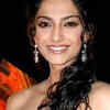 Article image for: Neil showers <i class="tbold">compliments</i> on Sonam through Twitter