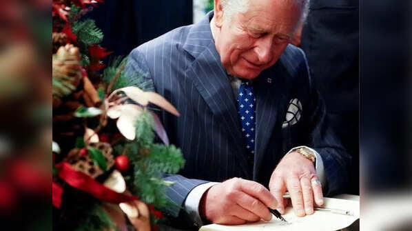 The finger condition Prince Charles suffers from (causes explained)