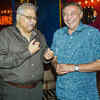 Article image for: Anjan Srivastav celebrates his 74th birthday with team of Wagle Ki Duniya - Nayi Peedhi <i class="tbold">naye kissey</i>
