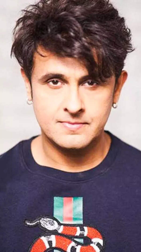 Sonu Nigam Stills