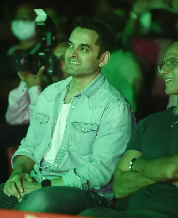 Saurabh Gokhale Pictures