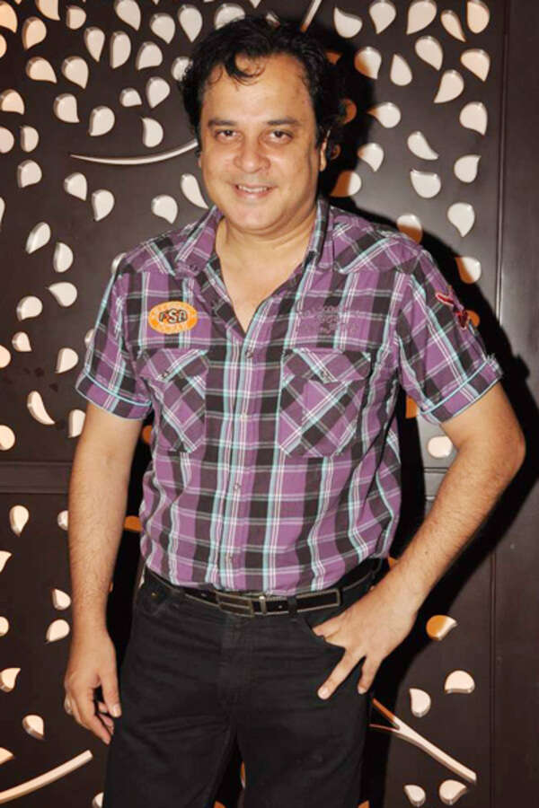 Mahesh Thakur Images