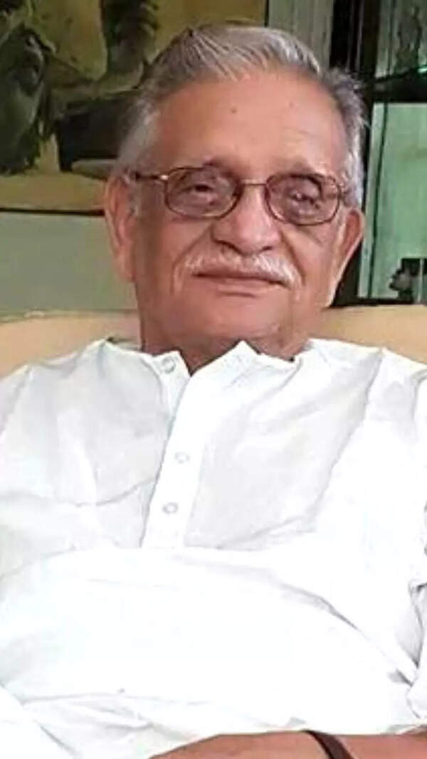 Gulzar Photos
