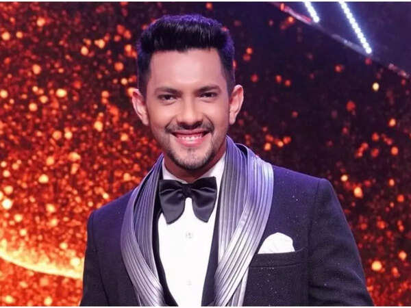 Aditya Narayan Images