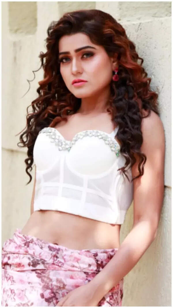 Kanak Pandey Pictures