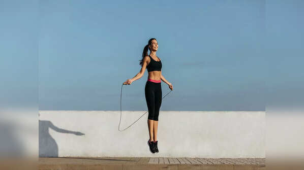 Jump rope, burn calories