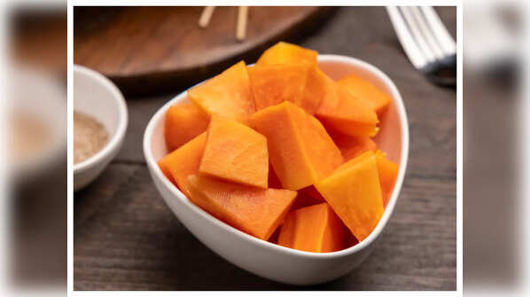 Things to keep in mind while consuming papaya: