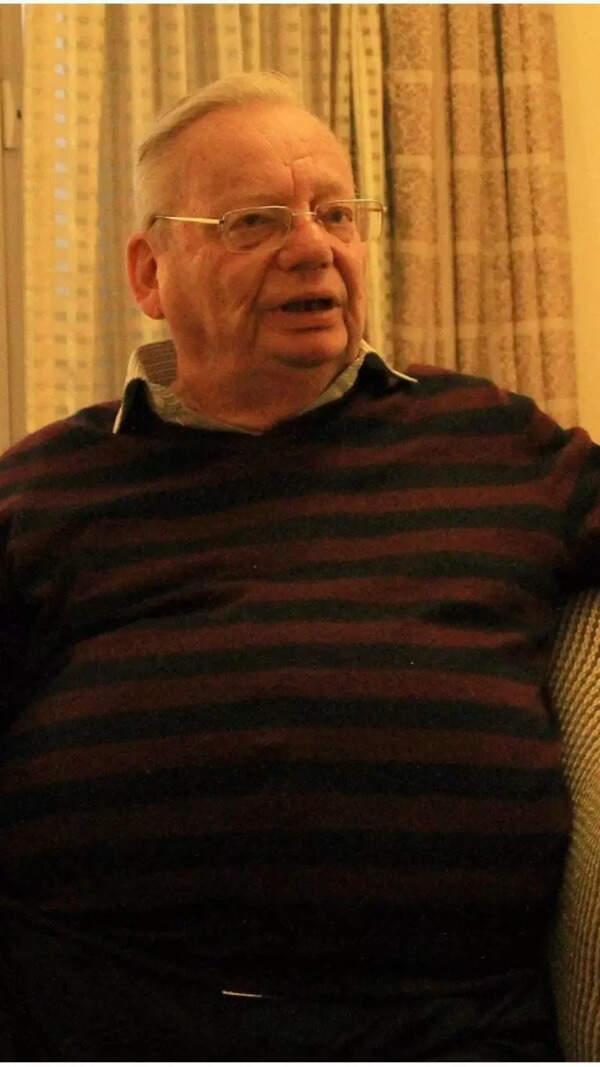 Ruskin Bond Images