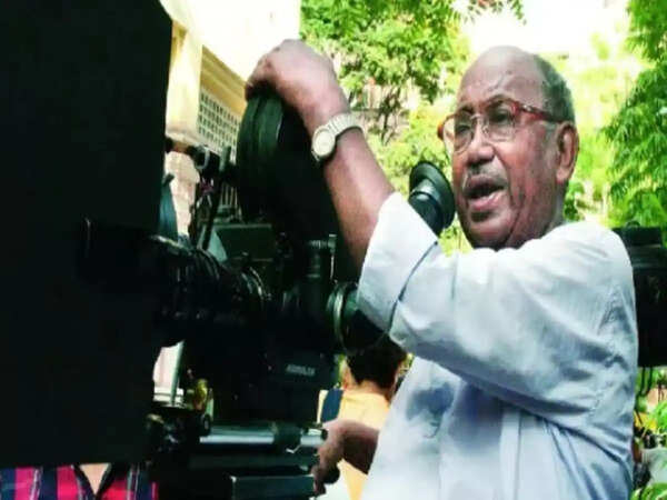 Tarun Majumdar Images