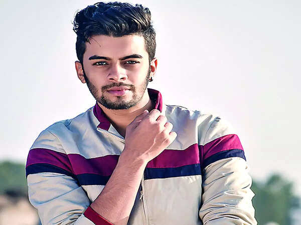 Abhishek Das. Photos