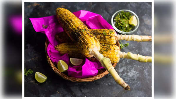 What makes bhutta the perfect monsoon snack