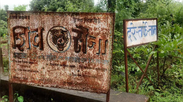 Photos: Shiv Sena crisis raises hopes of Eknath Shinde's village