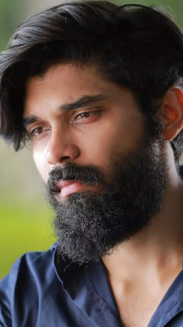 Dhruv Vikram Pictures